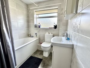 Family Bathroom- click for photo gallery